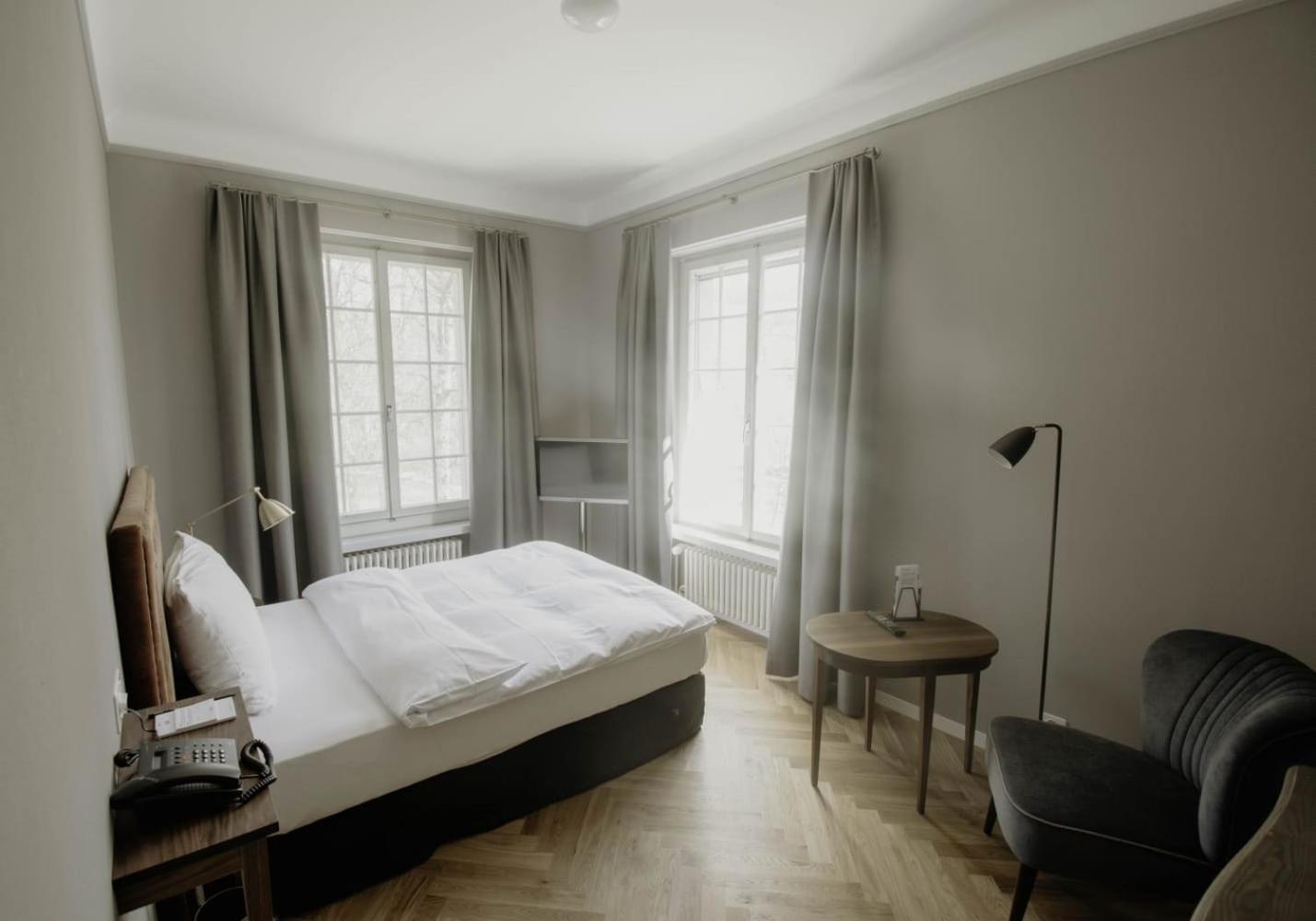 Hotel Schloss Huenigen Konolfingen Εξωτερικό φωτογραφία